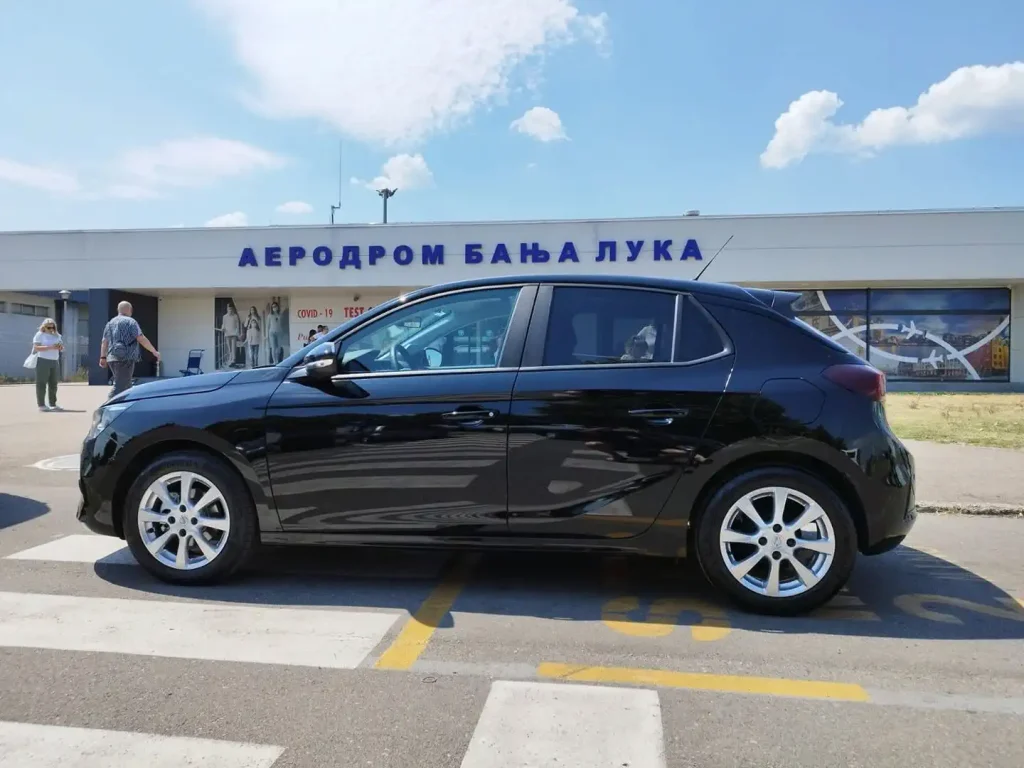 Rent a car Drive - fotografija 3